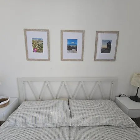 Con Terrazza Vicino Al Mare E Pineta Pensjonat 3*